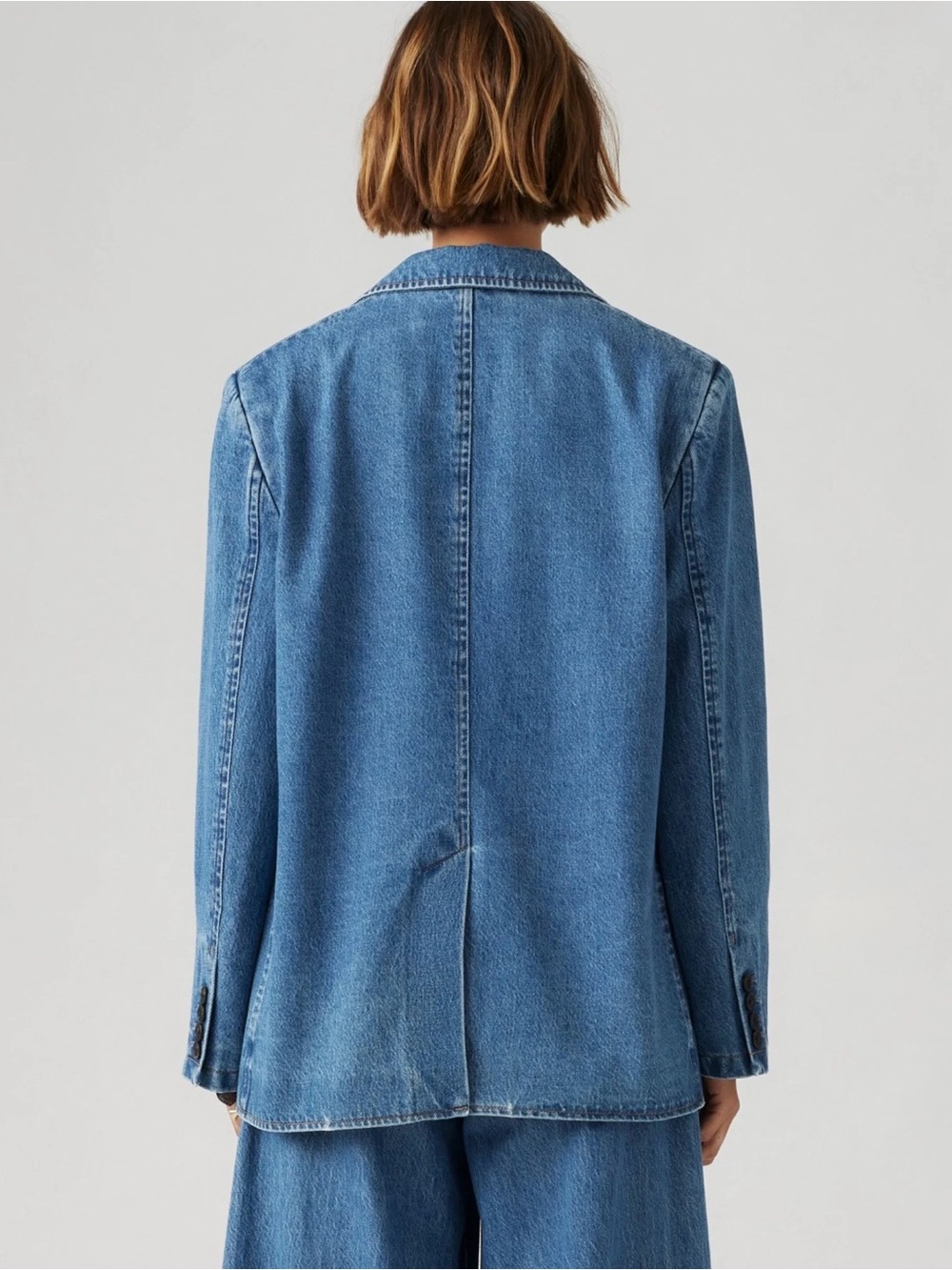Levi’s Stella Relaxed Denim Blazer, Blue Medium Wash, NWT, Women’s Size Small - Picture 2 of 15